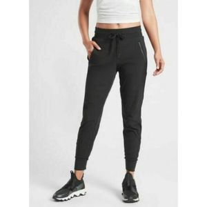 Athleta Trekkie North Jogger Black Size 0
